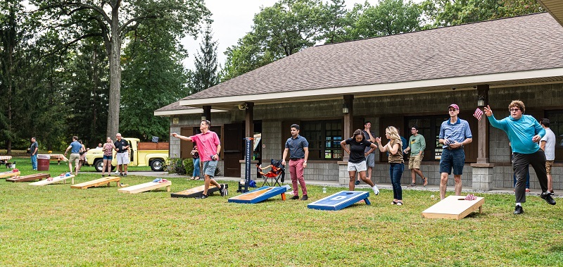 Picnic Cornhole